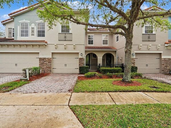 16 CANTERBURY BELL DRIVE , OVIEDO, FL 32765