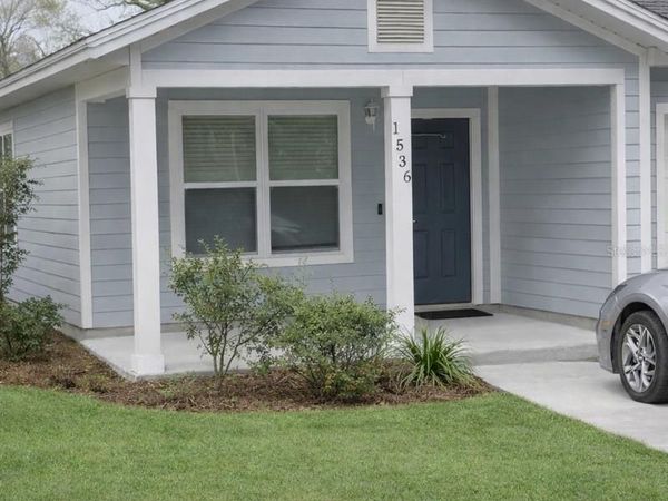 107 DIXIE STREET, HAWTHORNE, FL 32640