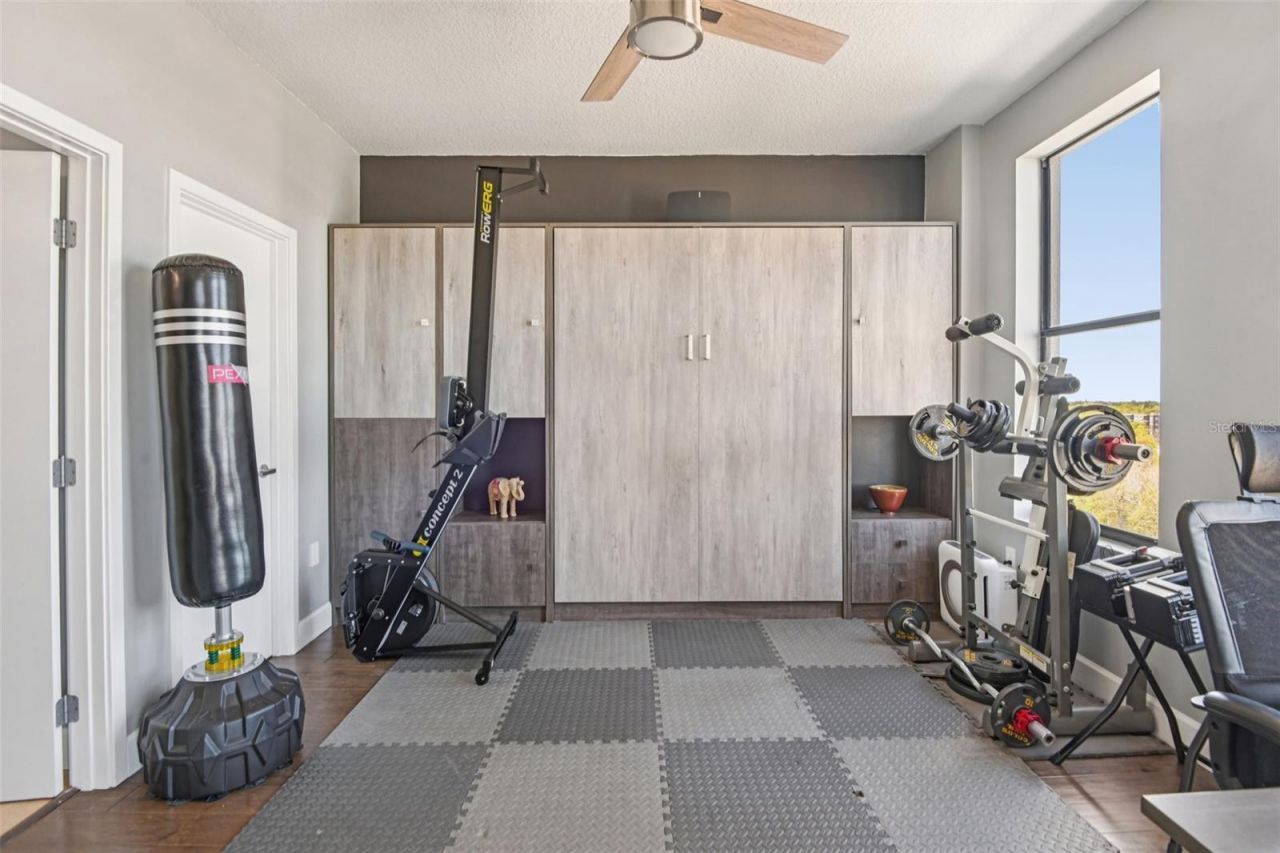 226 5th Avenue N, Unit 801, Saint Petersburg, FL 33701 Photo