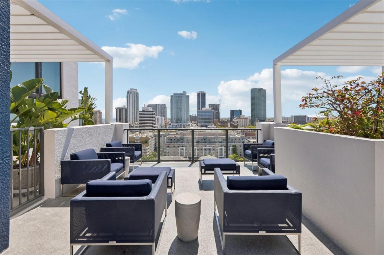 226 5th Avenue N, Unit 801, Saint Petersburg, FL 33701 Photo