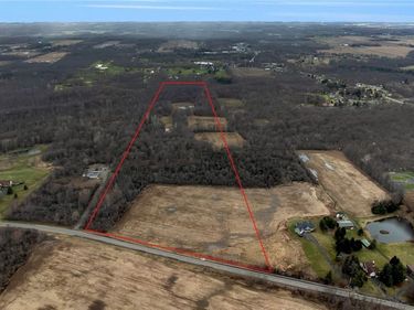 V/L Old Niagara , Lockport, NY 14094