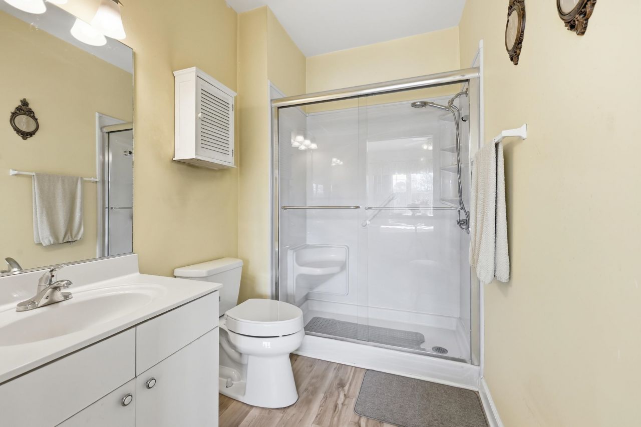 5751 Oyster Catcher Dr. Photo 11