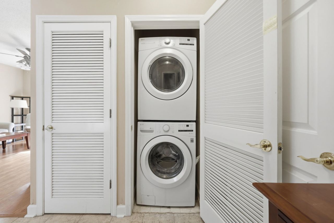 5751 Oyster Catcher Dr. Photo 14