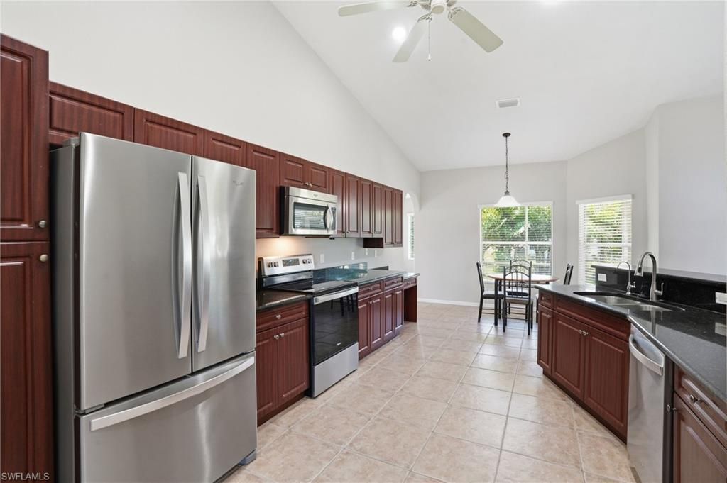 4222 NW 22nd St, Cape Coral, FL 33993 Photo