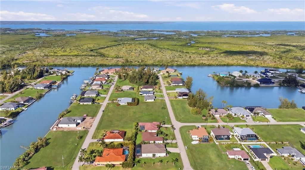 4222 NW 22nd St, Cape Coral, FL 33993 Photo