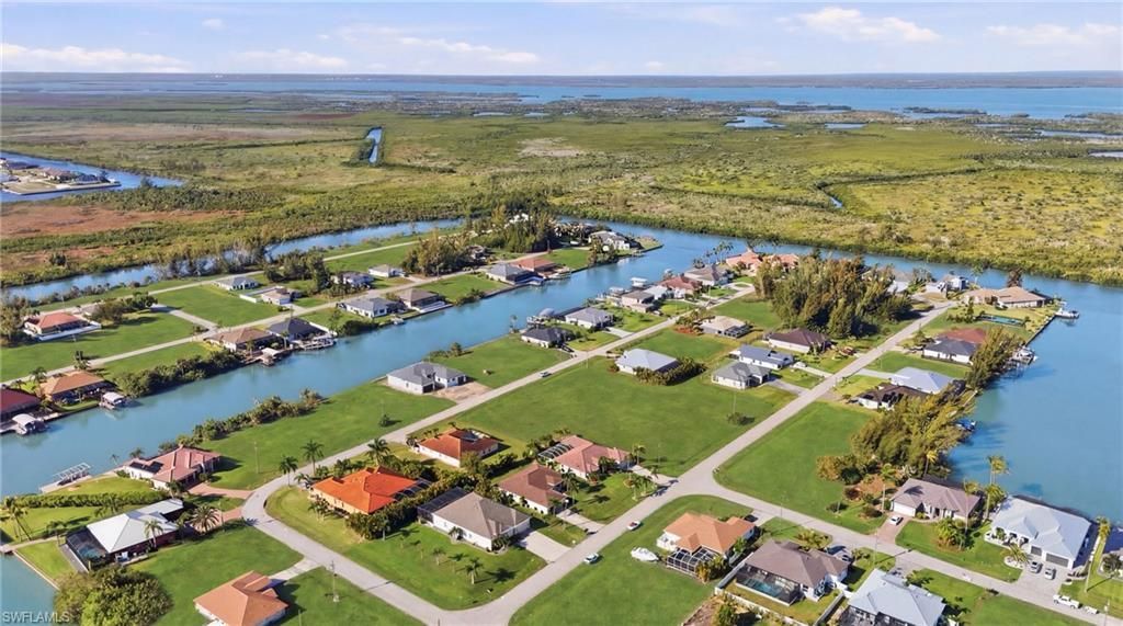 4222 NW 22nd St, Cape Coral, FL 33993 Photo