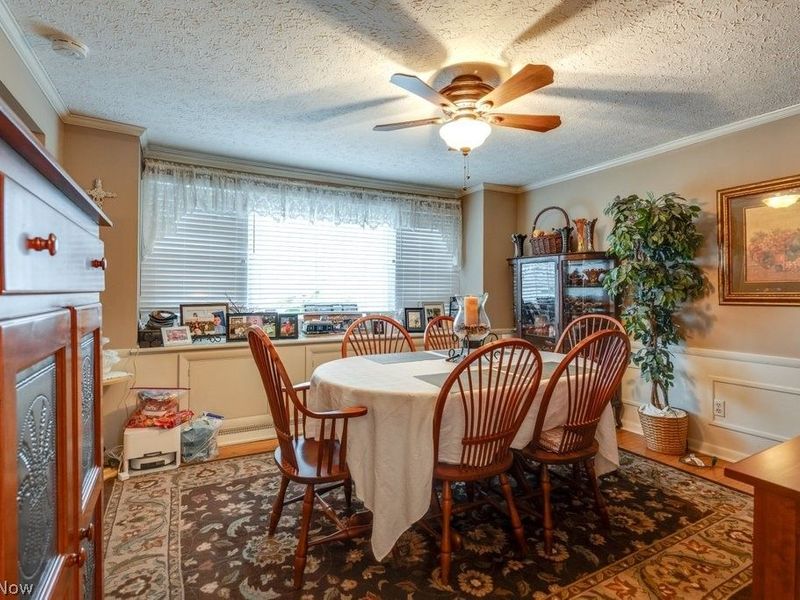 5981 Wiclif Street NE, Canton, OH 44721 Photo 6