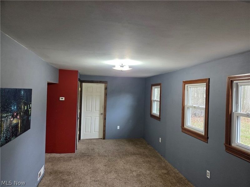 2410 Railroad Street, Newton Falls, OH 44444 Photo 12