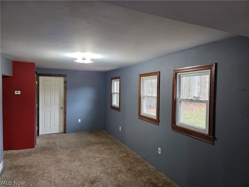 2410 Railroad Street, Newton Falls, OH 44444 Photo 13