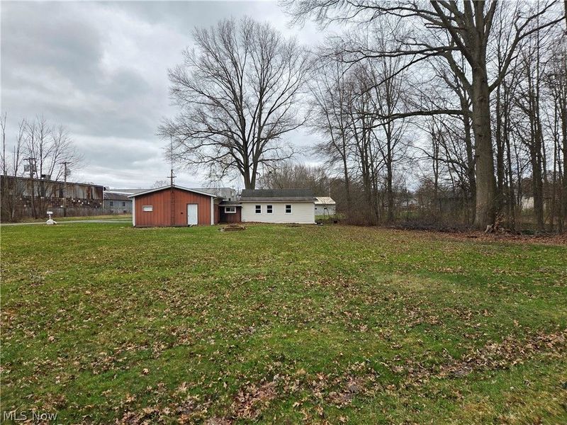 2410 Railroad Street, Newton Falls, OH 44444 Photo 5