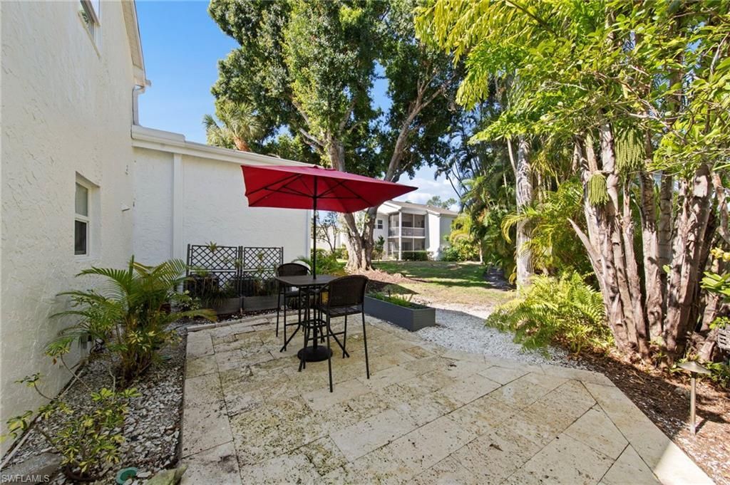 4772 West Blvd, Unit E102, Naples, FL 34103 Photo