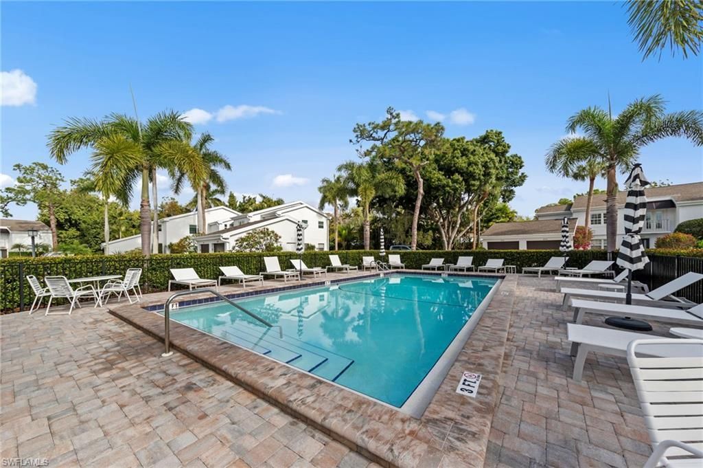 4772 West Blvd, Unit E102, Naples, FL 34103 Photo