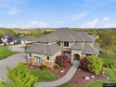 10996 Bobwhite Loop, Blair, NE 68008