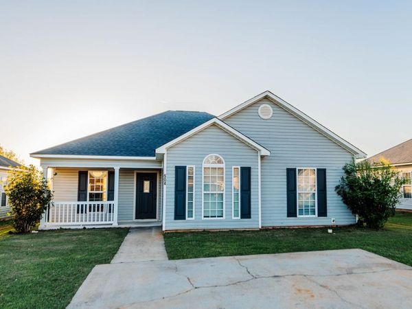 504 Haverhill Circle, Warner Robins, GA 31088