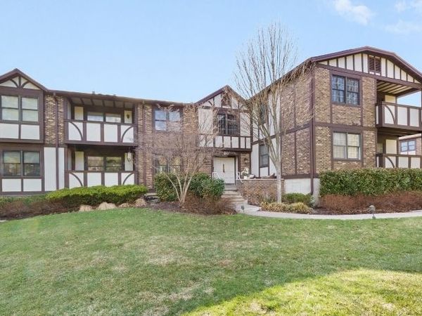 19 Heritage Dr, Chatham, NJ 07928