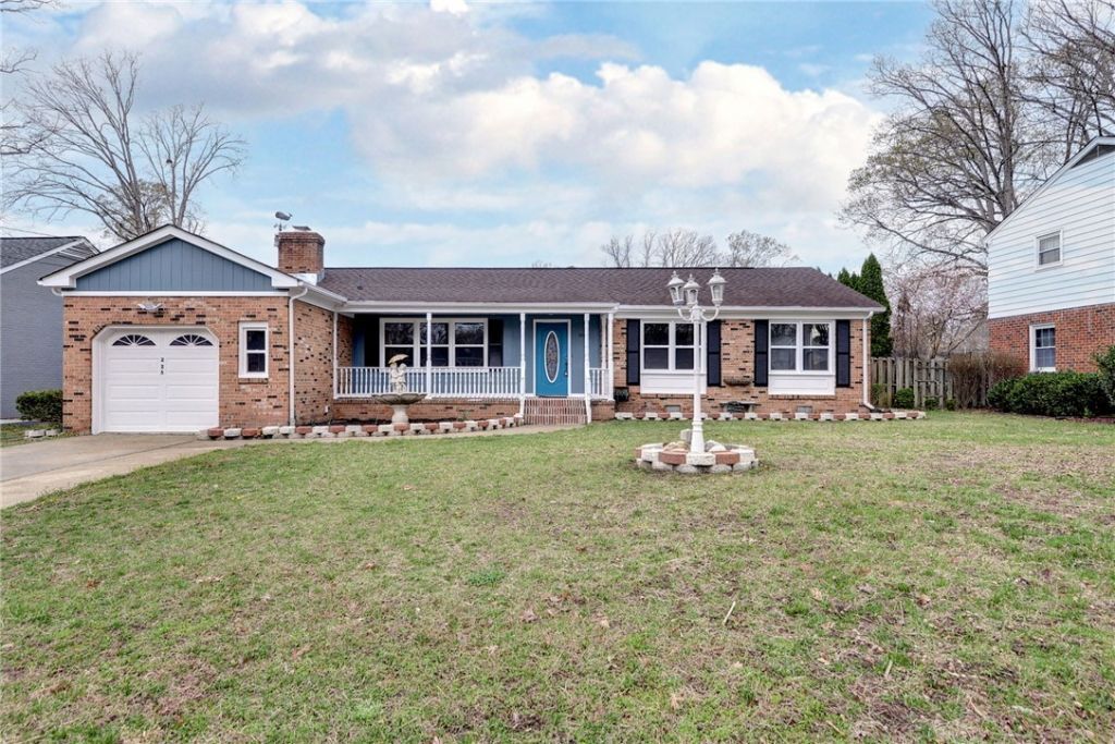 225 Shadywood Drive, Newport News, VA 23602 Main Photo