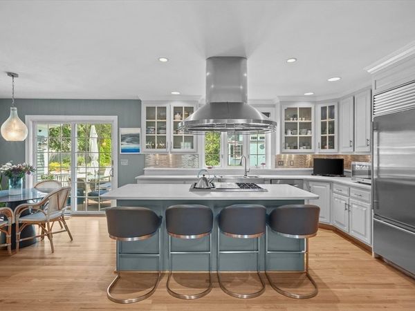 231 Story Ave, Newburyport, MA 01950