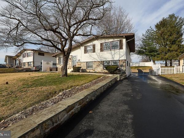 504 S CENTRAL BOULEVARD, BROOMALL, PA 19008