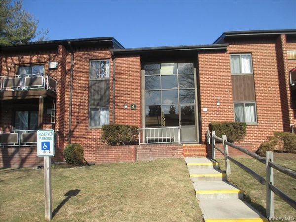 4 Darian Court, Unit 1C, Pomona, NY 10970