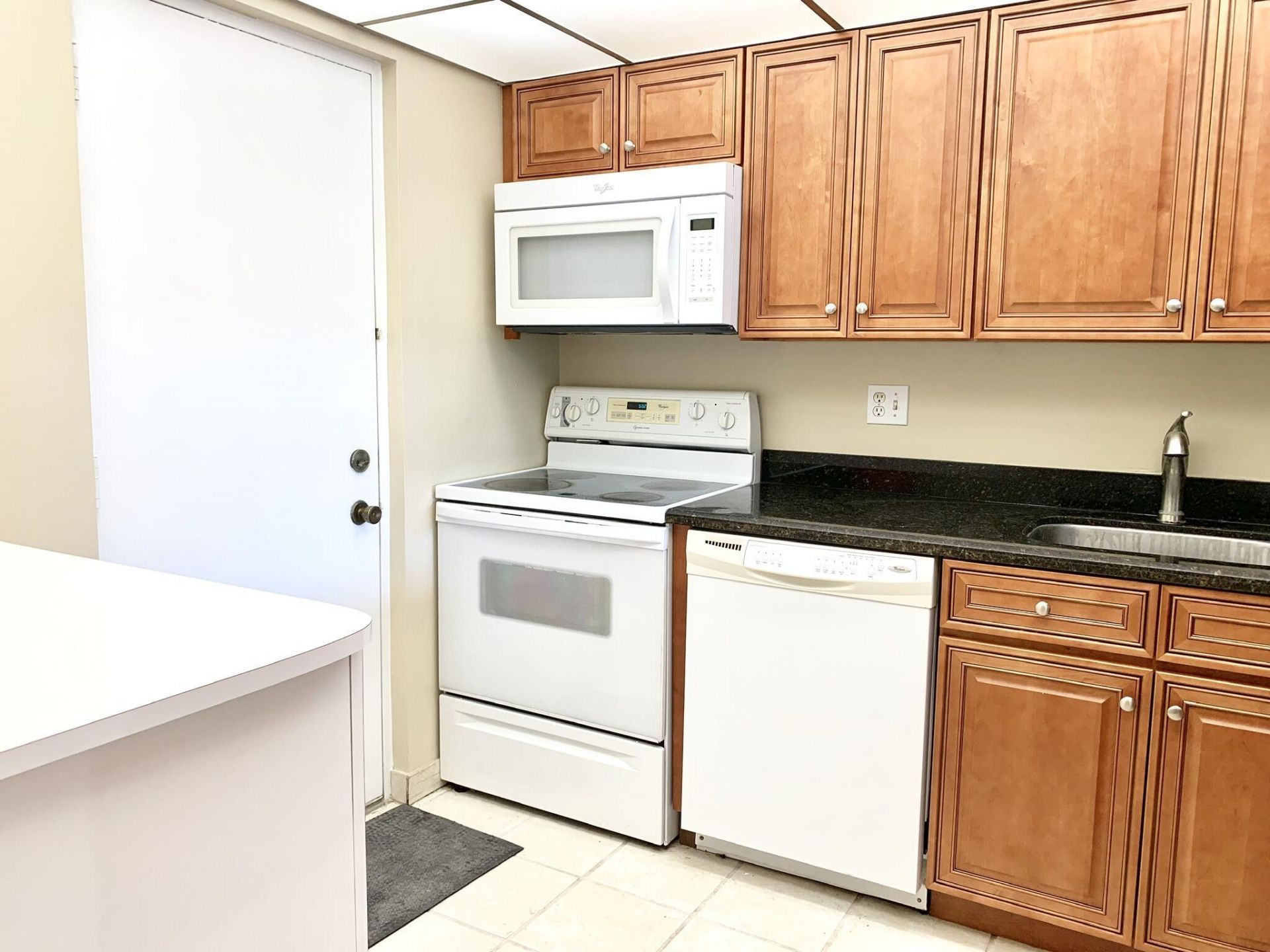 2312 S Cypress Bend Drive, Unit 209, Pompano Beach, FL 33069 Photo