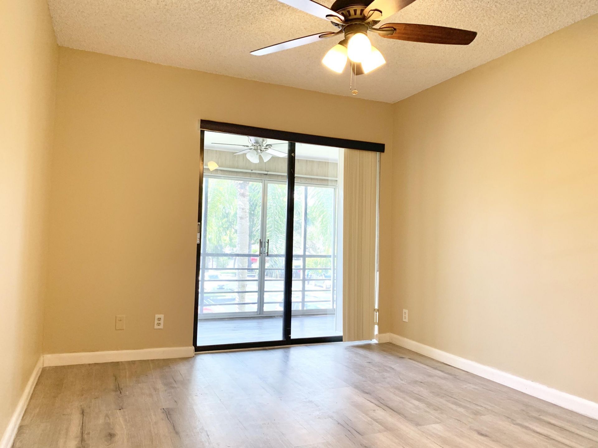 2312 S Cypress Bend Drive, Unit 209, Pompano Beach, FL 33069 Photo