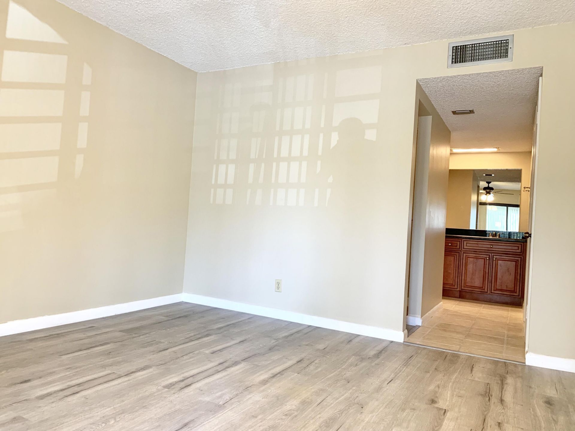 2312 S Cypress Bend Drive, Unit 209, Pompano Beach, FL 33069 Photo