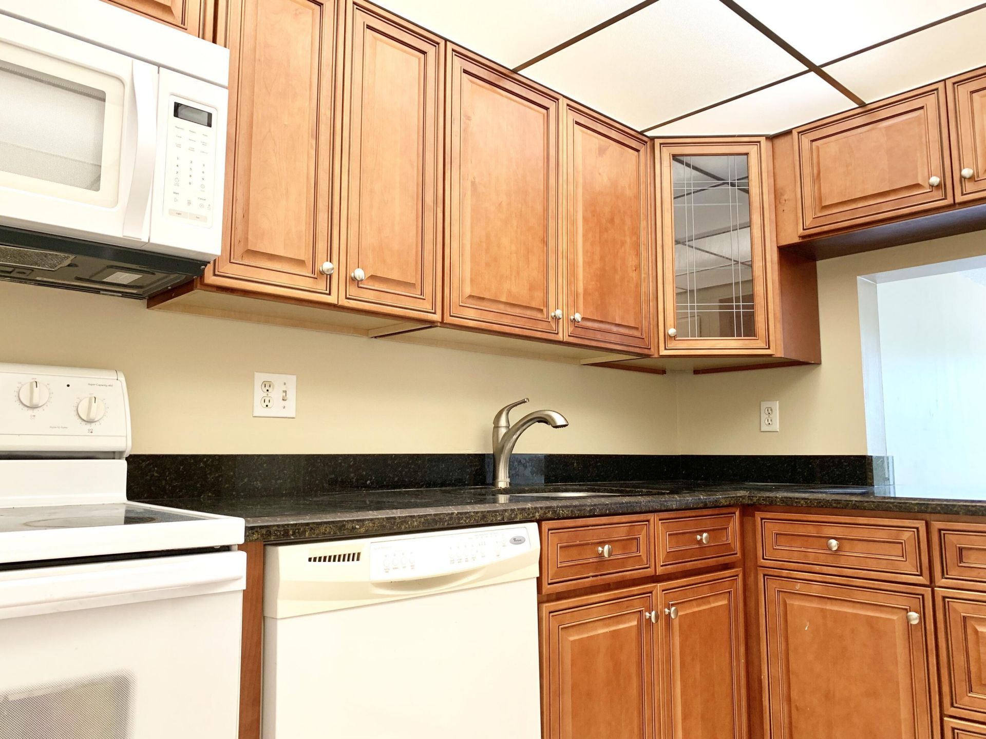 2312 S Cypress Bend Drive, Unit 209, Pompano Beach, FL 33069 Photo