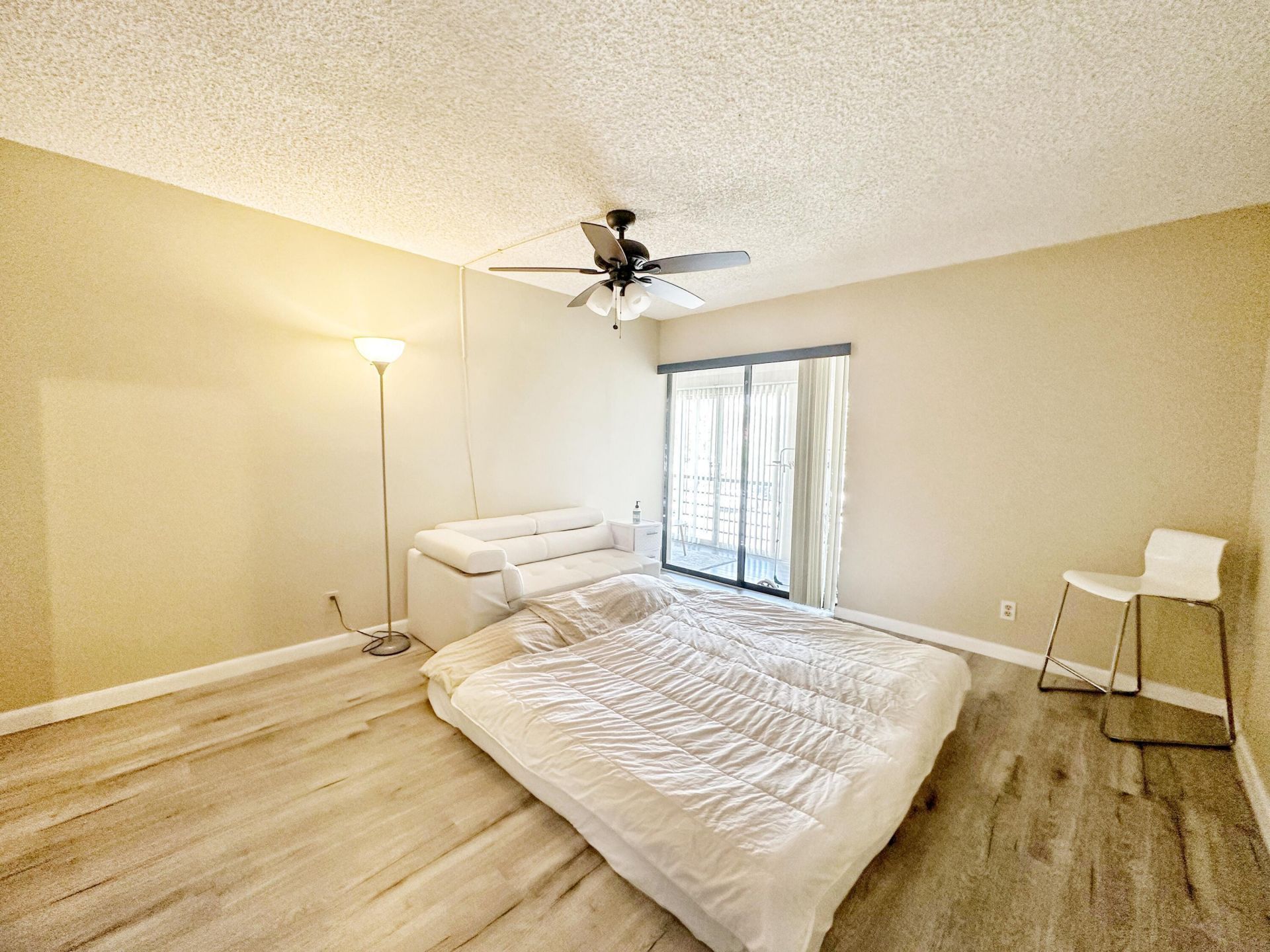 2312 S Cypress Bend Drive, Unit 209, Pompano Beach, FL 33069 Photo
