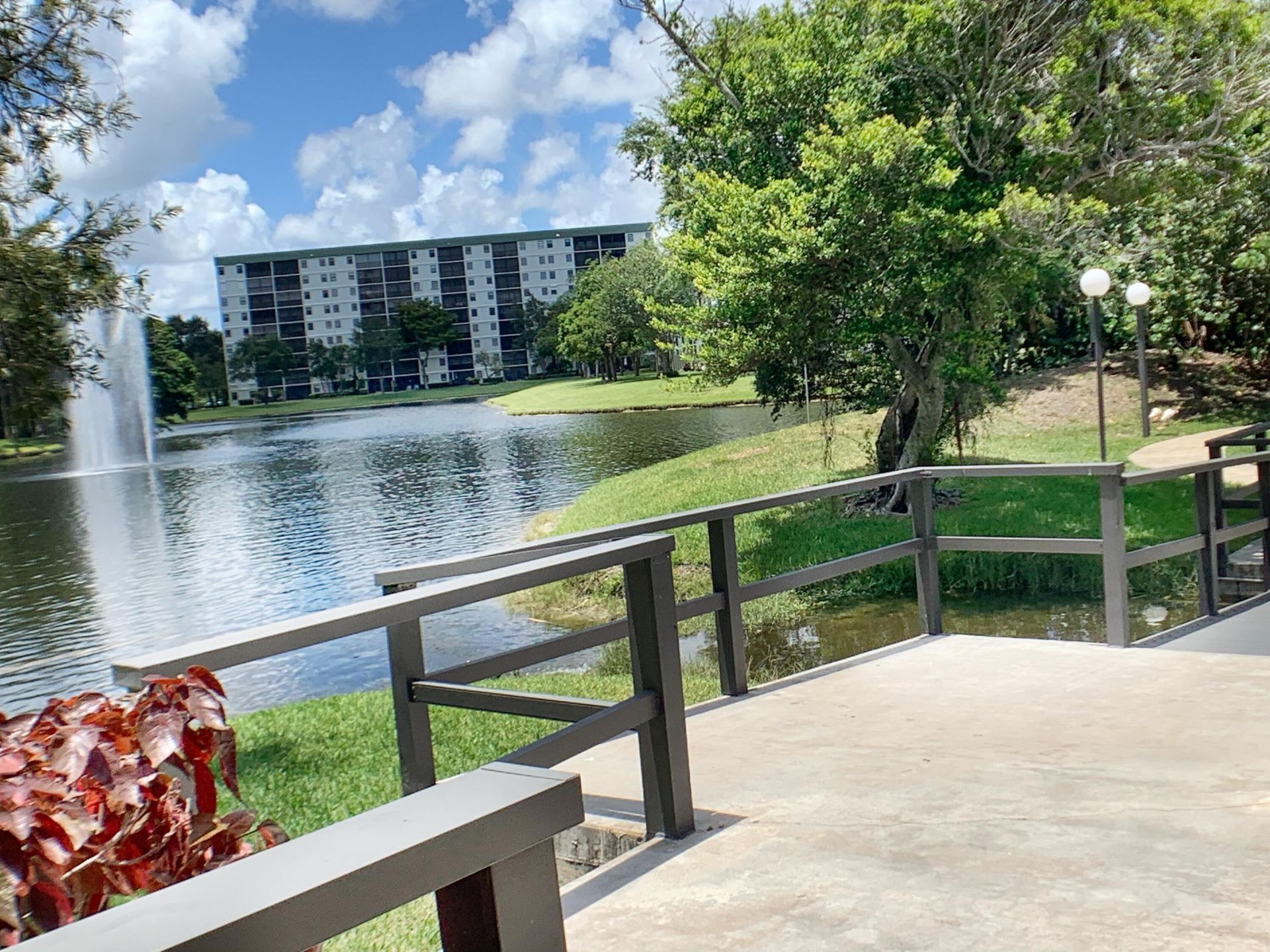 2312 S Cypress Bend Drive, Unit 209, Pompano Beach, FL 33069 Photo