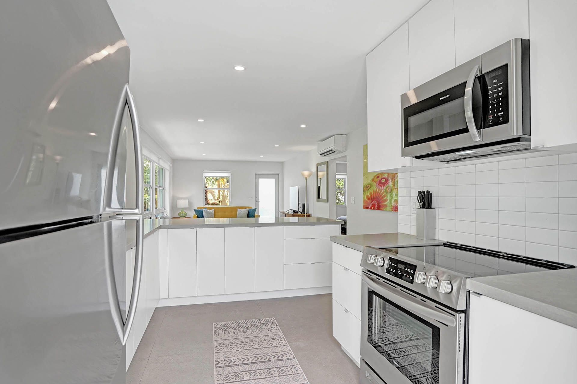 625 NE 13th Avenue, Unit 02, Fort Lauderdale, FL 33304 Photo