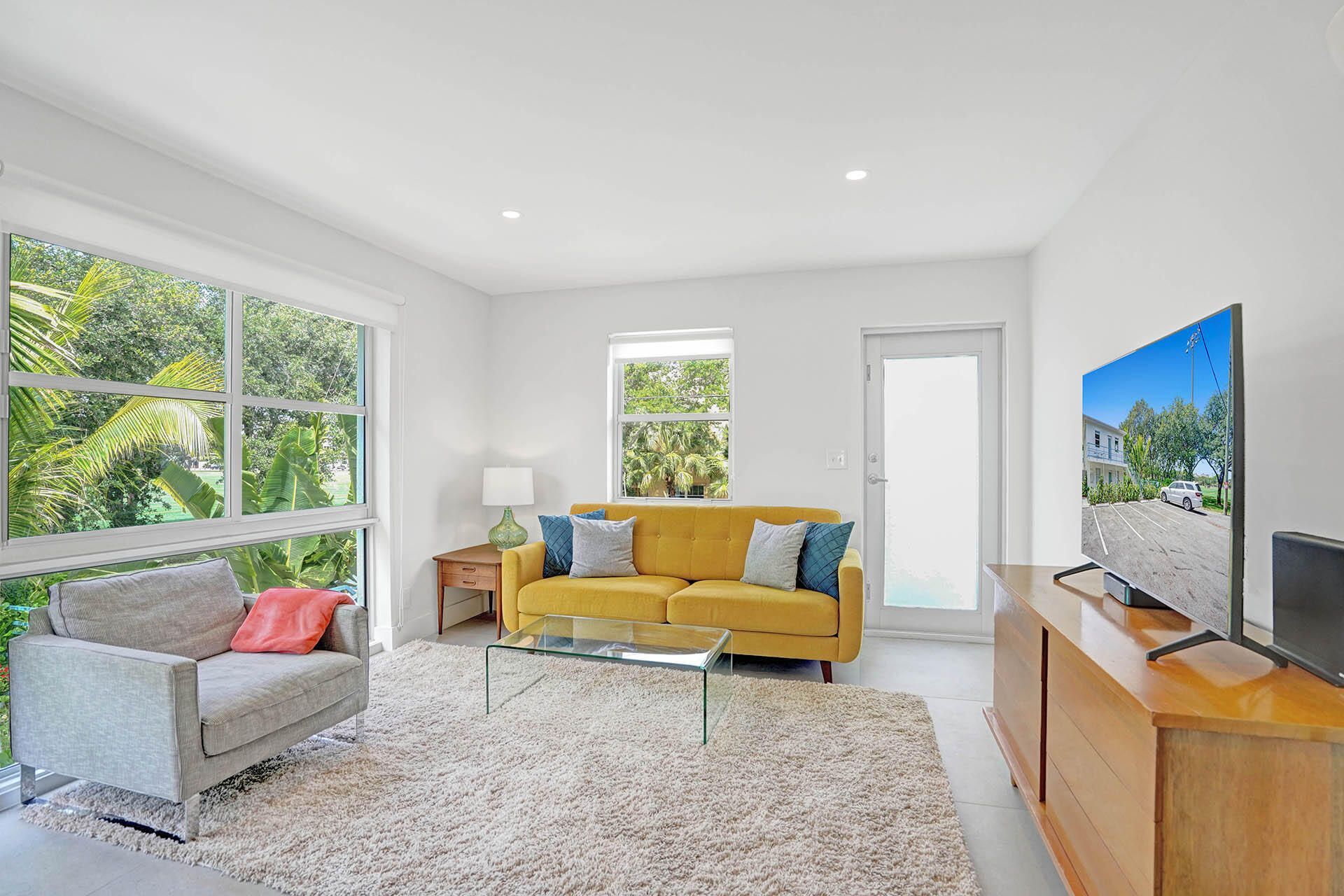 625 NE 13th Avenue, Unit 02, Fort Lauderdale, FL 33304 Photo