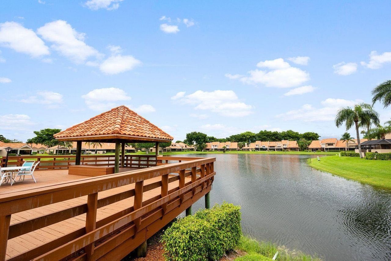 22675 Meridiana Drive, Boca Raton, FL 33433 Photo