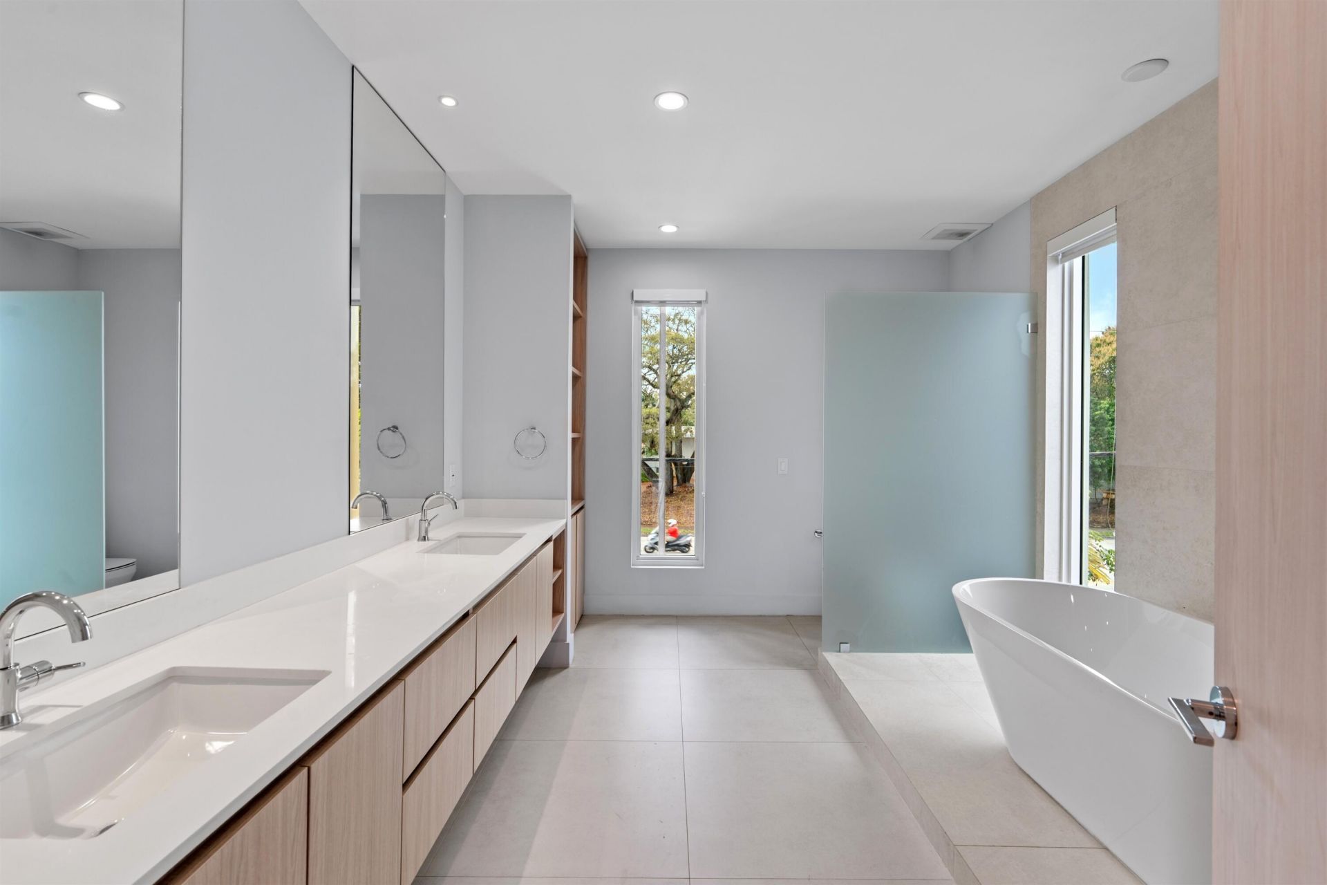 605 SW 12th Street, Fort Lauderdale, FL 33312 Photo