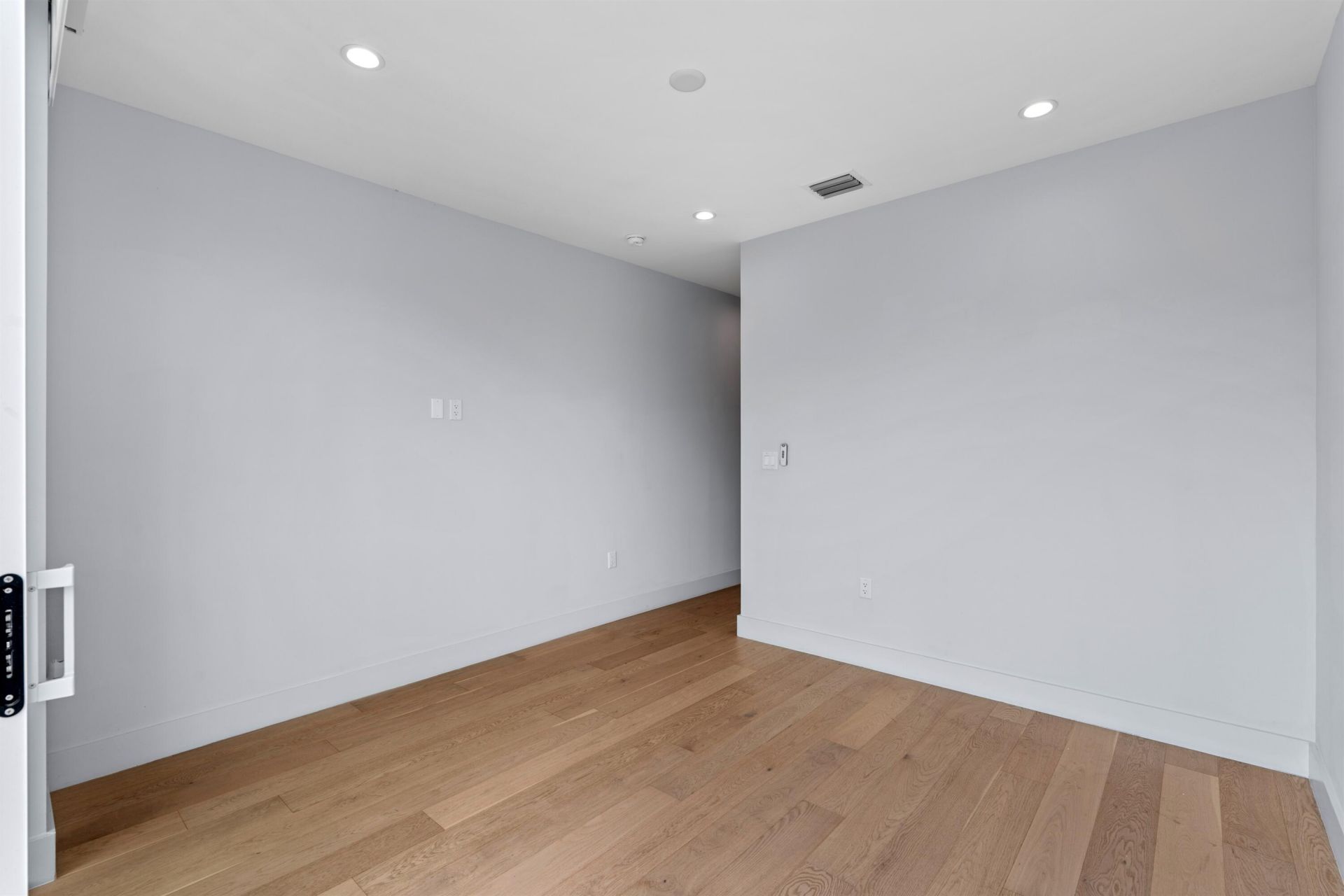 605 SW 12th Street, Fort Lauderdale, FL 33312 Photo