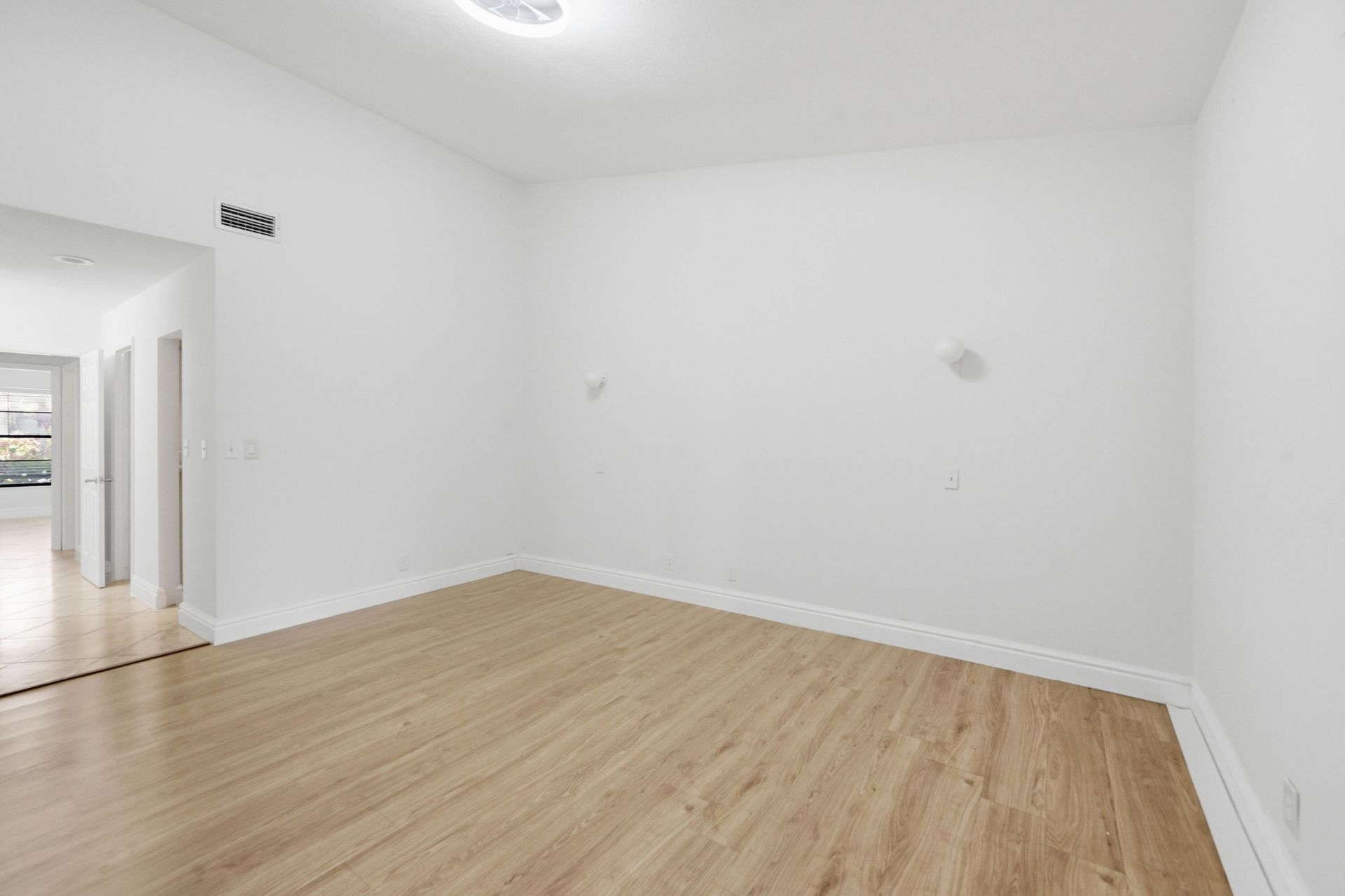 8336 NW 37th Place, Sunrise, FL 33351 Photo