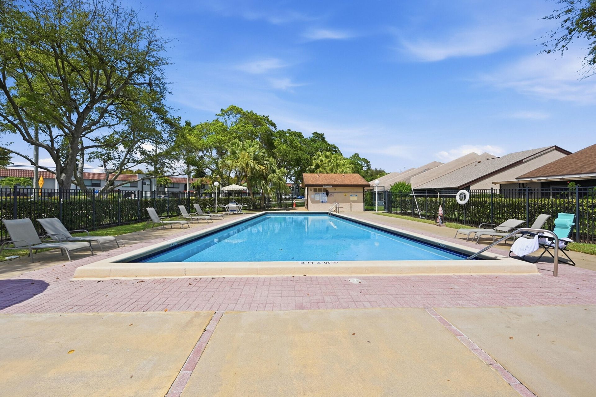 8336 NW 37th Place, Sunrise, FL 33351 Photo