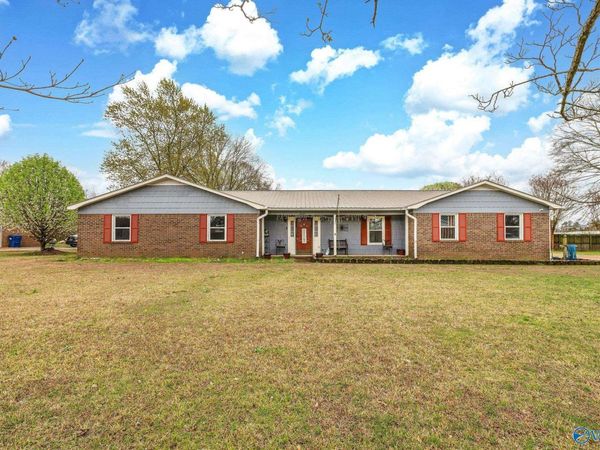 520 Kimberly Drive, Albertville, AL 35950