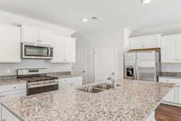 1037 Grand Oaks Drive photo 4