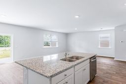 1037 Grand Oaks Drive photo 4