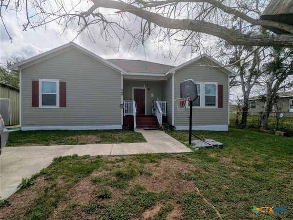 240 S Rail Street, Bloomington, TX 77951