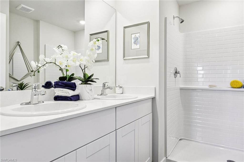 8022 Cedar Key Way, Lehigh Acres, FL 33905 Photo