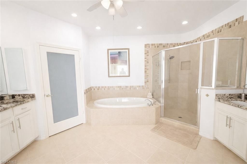 16571 Goldenrod Ln, Unit 202, Alva, FL 33920 Photo