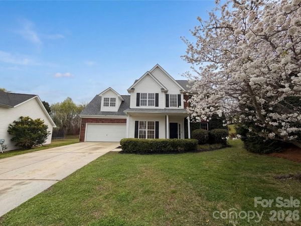 11037 Wyndham Pointe Drive, Charlotte, NC 28213