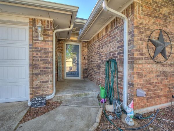 12268 SW 10th Street, Yukon, OK 73099
