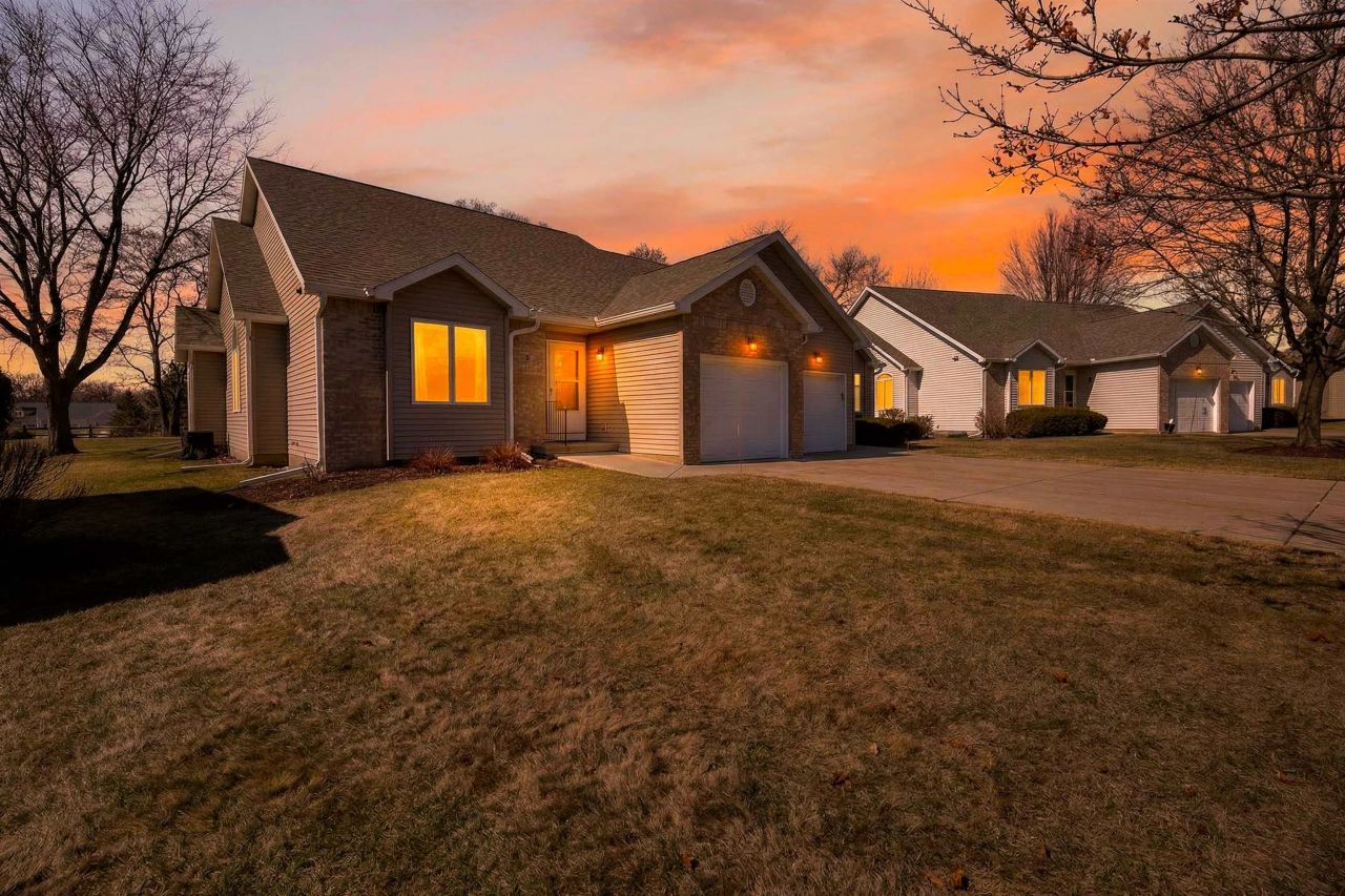 509 Westlawn Drive, Unit 5, Cottage Grove, WI 53527 Main Photo