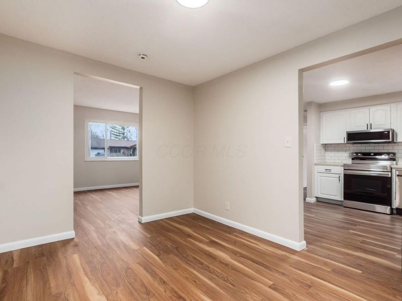 3278 Tareyton Drive, Grove City, OH 43123 Photo 12