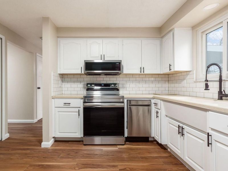 3278 Tareyton Drive, Grove City, OH 43123 Photo 13