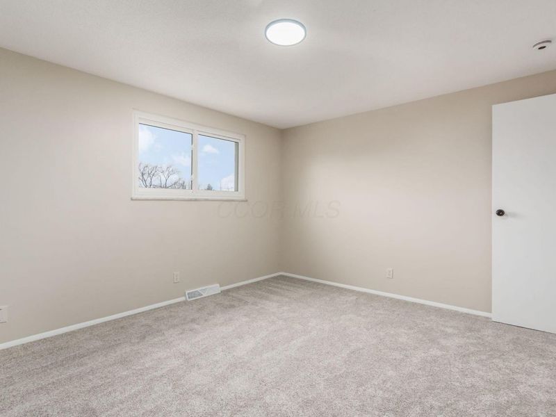 3278 Tareyton Drive, Grove City, OH 43123 Photo 32