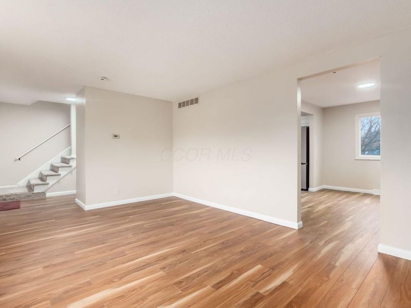 3278 Tareyton Drive, Grove City, OH 43123 Photo 9