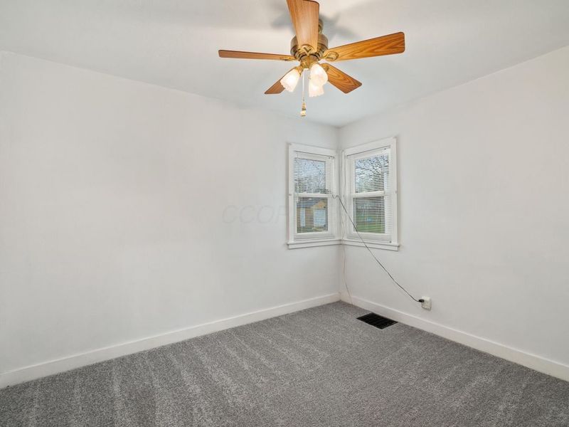 539 E 5th Street , Ashland, OH 44805 Photo 11